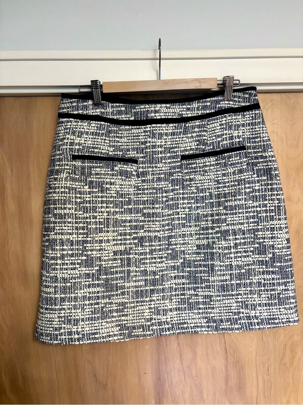 NWT Boden Navy Textured A-line Skirt size 10 - Picture 3 of 5